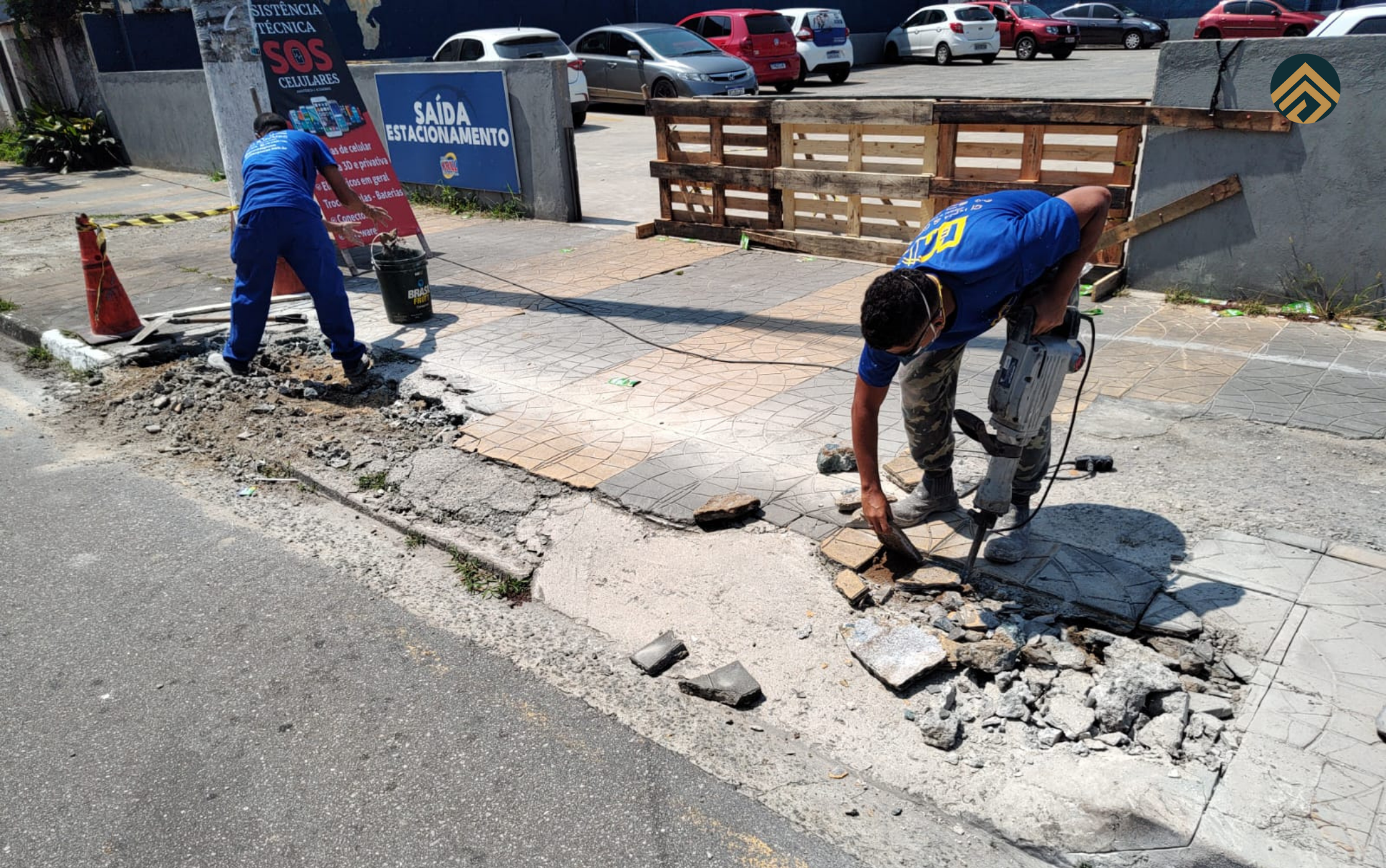 Recuperação de Calçada – Supermercado Krill Meri