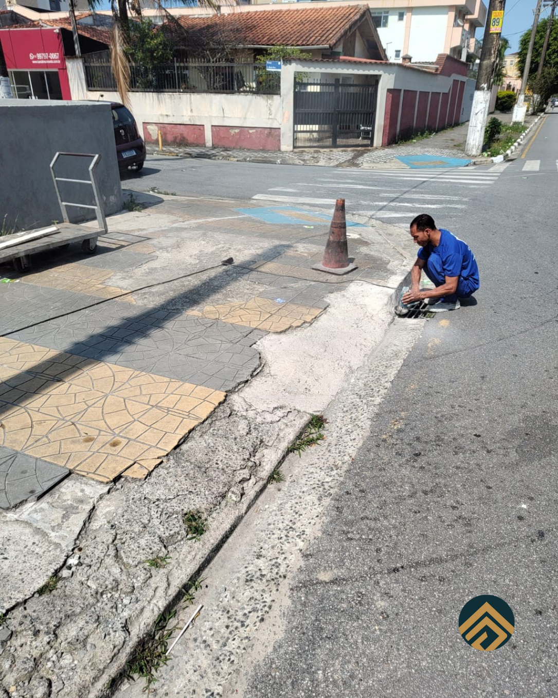 Recuperação de Calçada – Supermercado Krill Meri