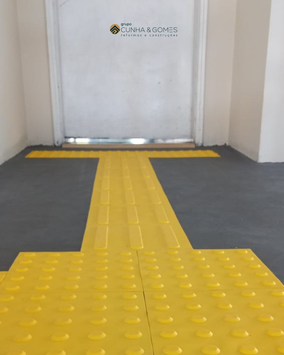 Rampa de Acessibilidade – Edifício Simone